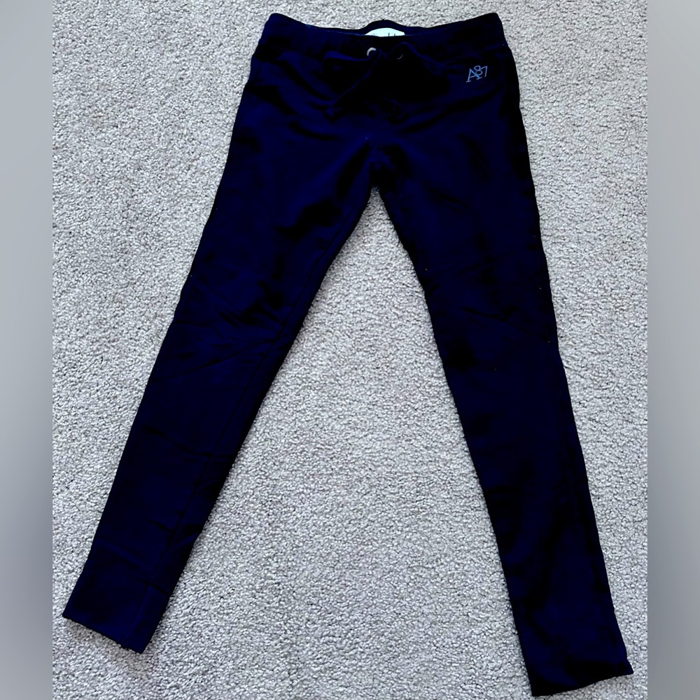 Aeropostale black fit stretch jogger/sweatpants size XS